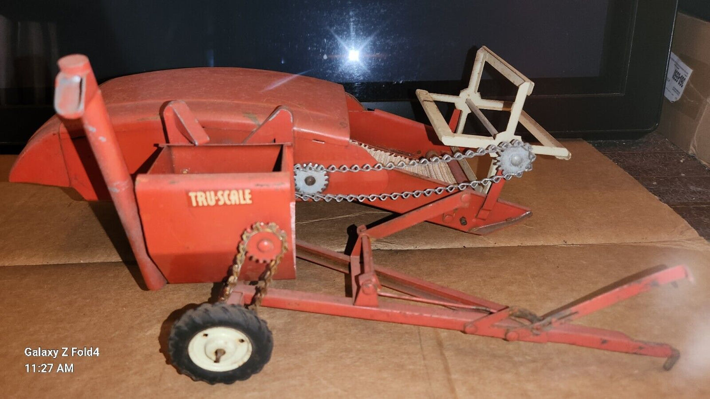 Vintage Tru-Scale  farm combine vintage pressed steel Working farm toy