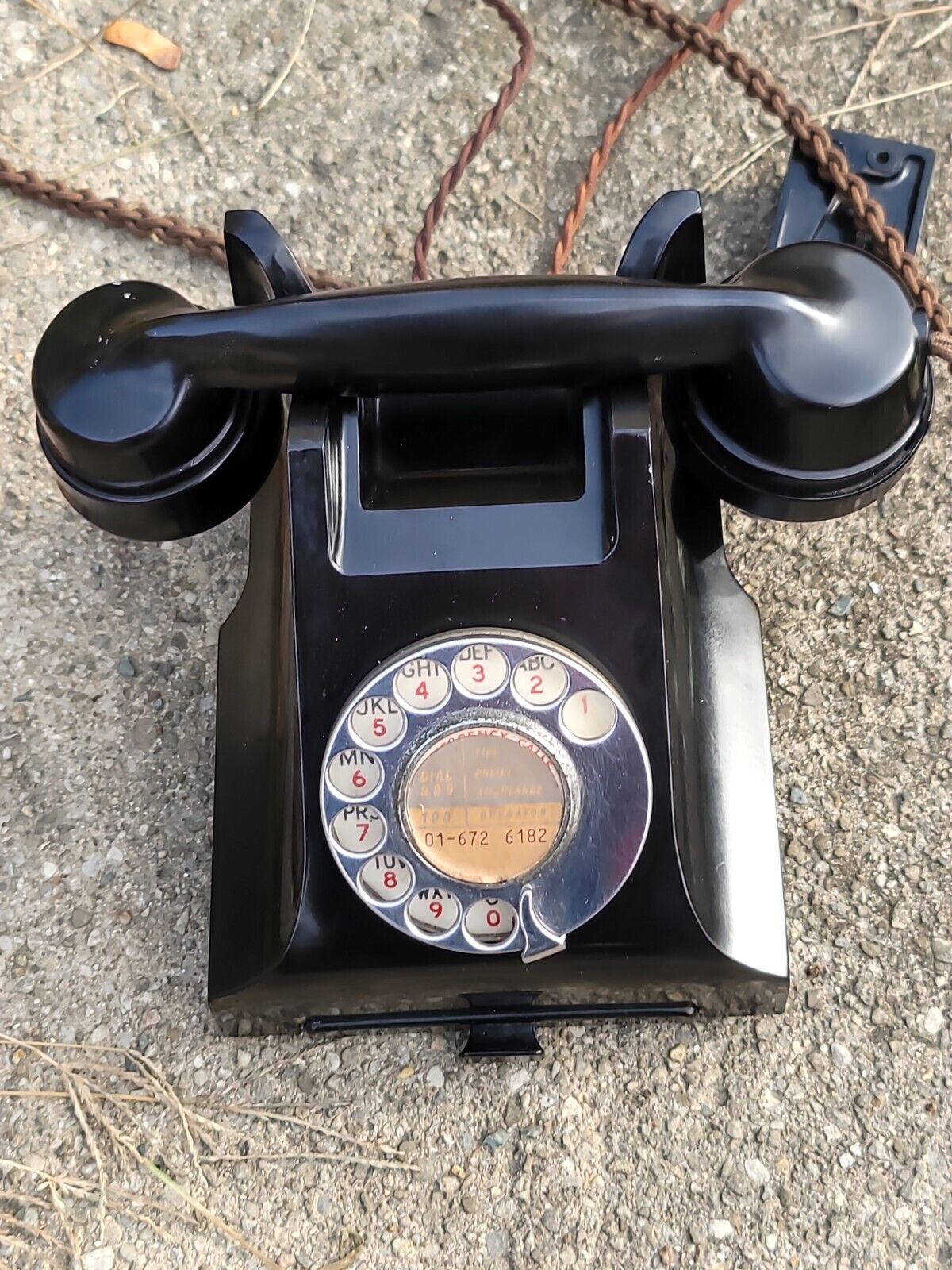 Original GPO Model 332L Black Bakelite Telephone COLLECTIBLE DECOR English Brand