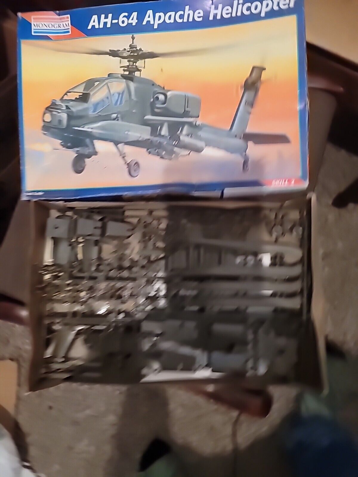 Monogram AH-64 Apache Attack Chopper 1/48 Scale Model Kit 5443 Open Box