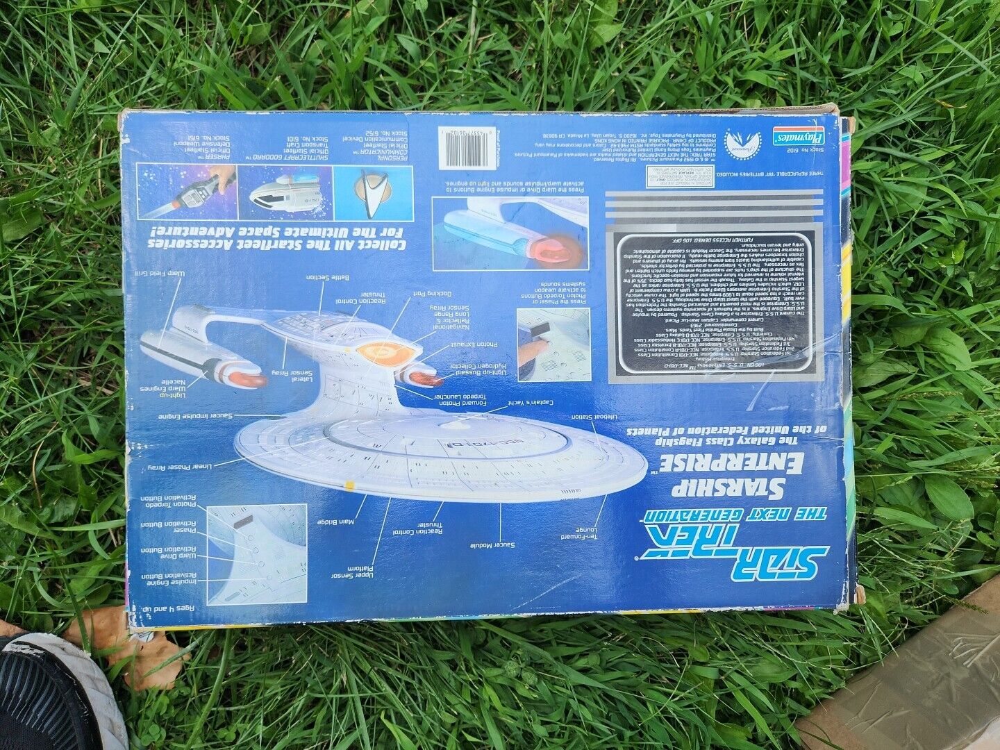 Playmates Star Trek The Next Generation Starship Enterprise Incomplete 