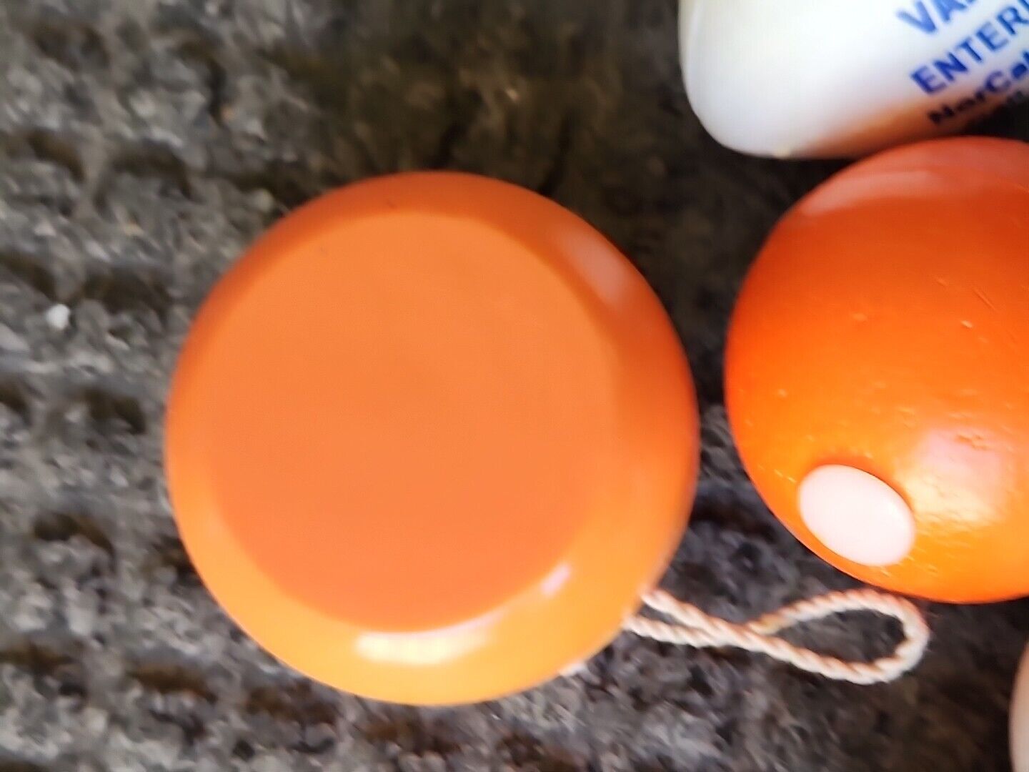 Vintage 76 Gasoline Orange Logo Promotional Antenna Football Balls Soccer Yo Yo