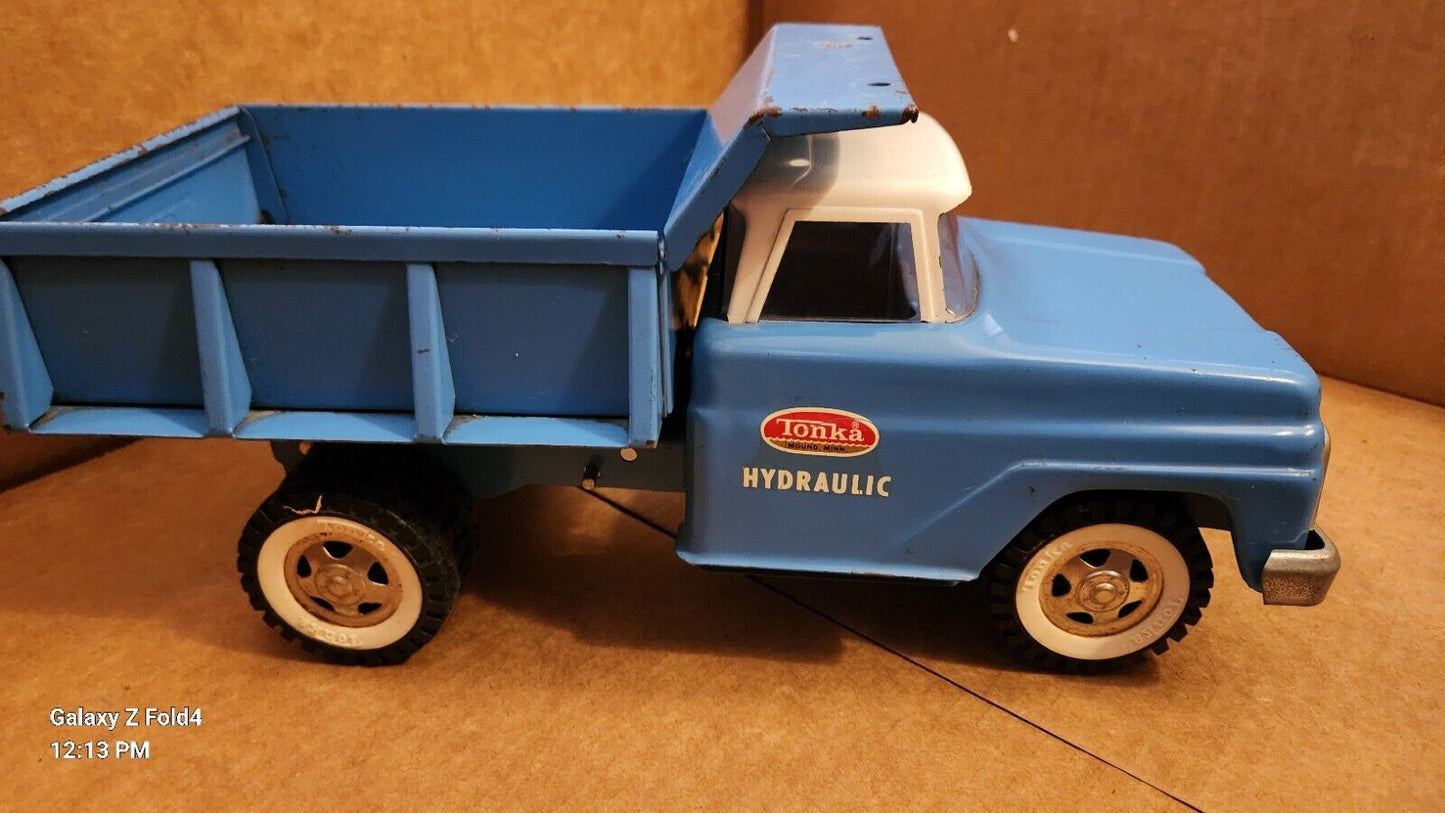 Vintage 1965 Tonka No. 520 Hydraulic Dump Truck 13" Structo Ford Man Cave Toys 