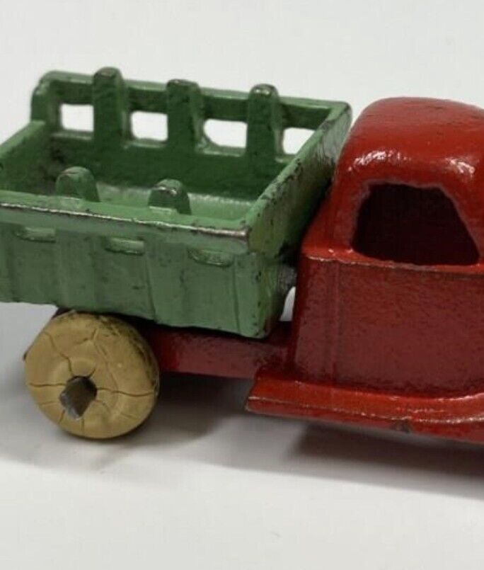 Vintage ANTIQUE CAST IRON HUBLEY Arcade STAKEBODY TRUCK Cast Collectible 