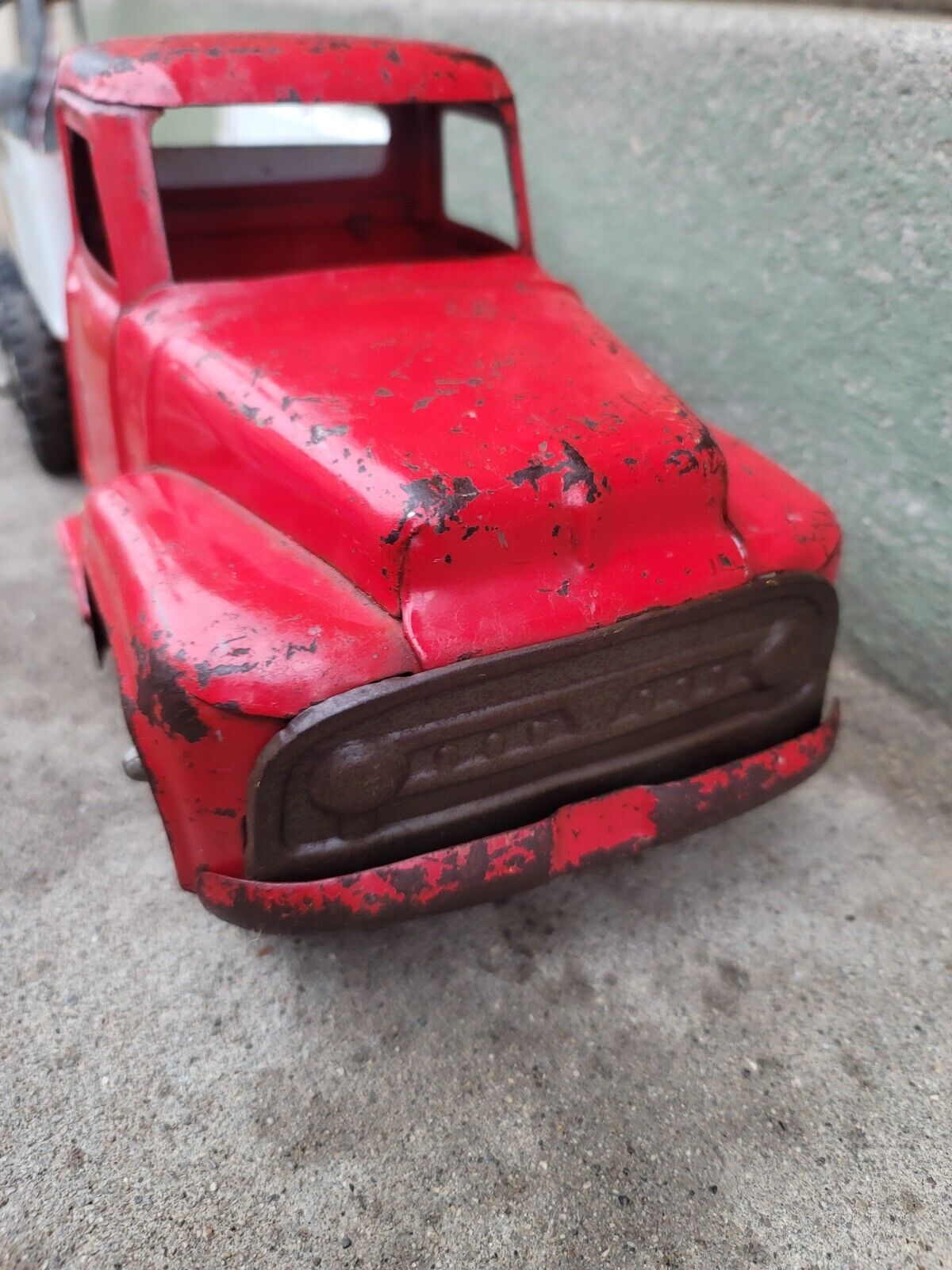 Vintage Buddy L tow truck Pressed Steel Red Tonka Structo Wyandotte 