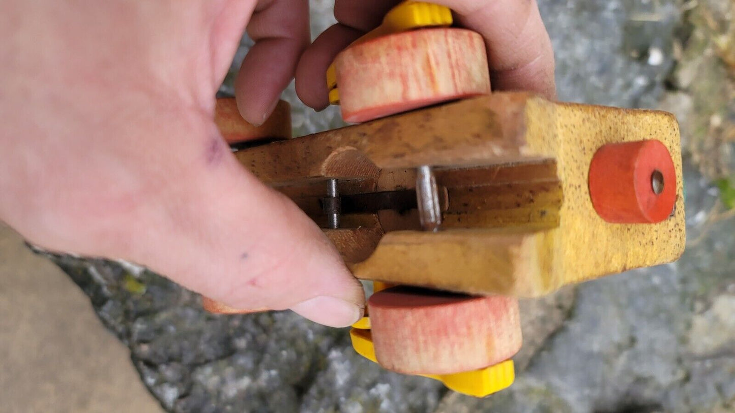 Vintage 1951 Fisher Price Wooden Pull Toy Puffy Train 444