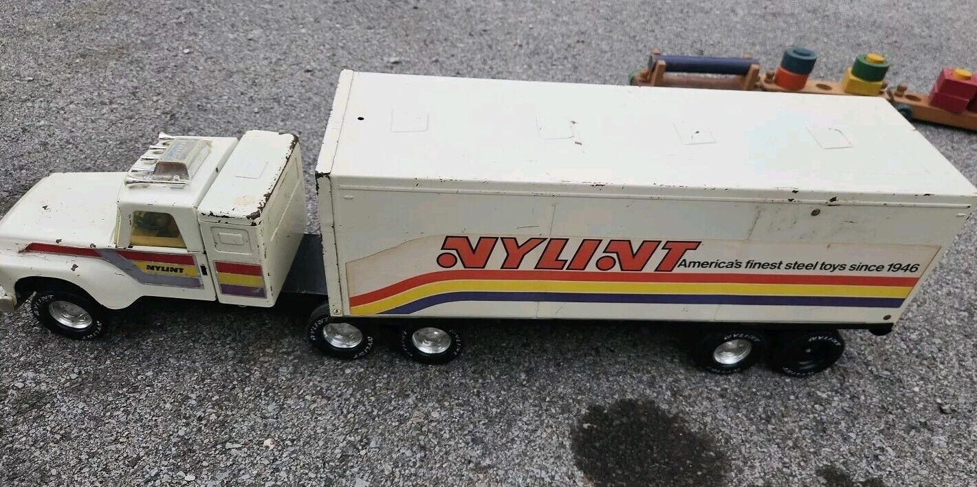 Vintage 27” Tractor Trailer Toy Truck 1970s Finest Steel Toys RARE collectors