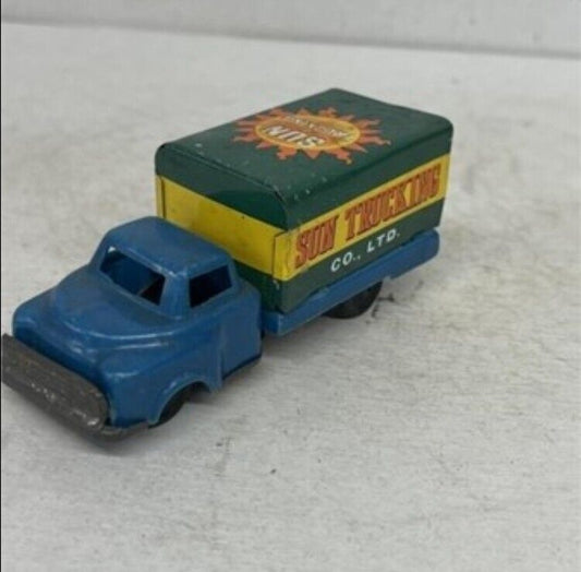 VINTAGE TIN LITHO FRICTION TOY TRUCK SUN TRUCKING CO.LTD  4" LONG MADE IN JAPAN