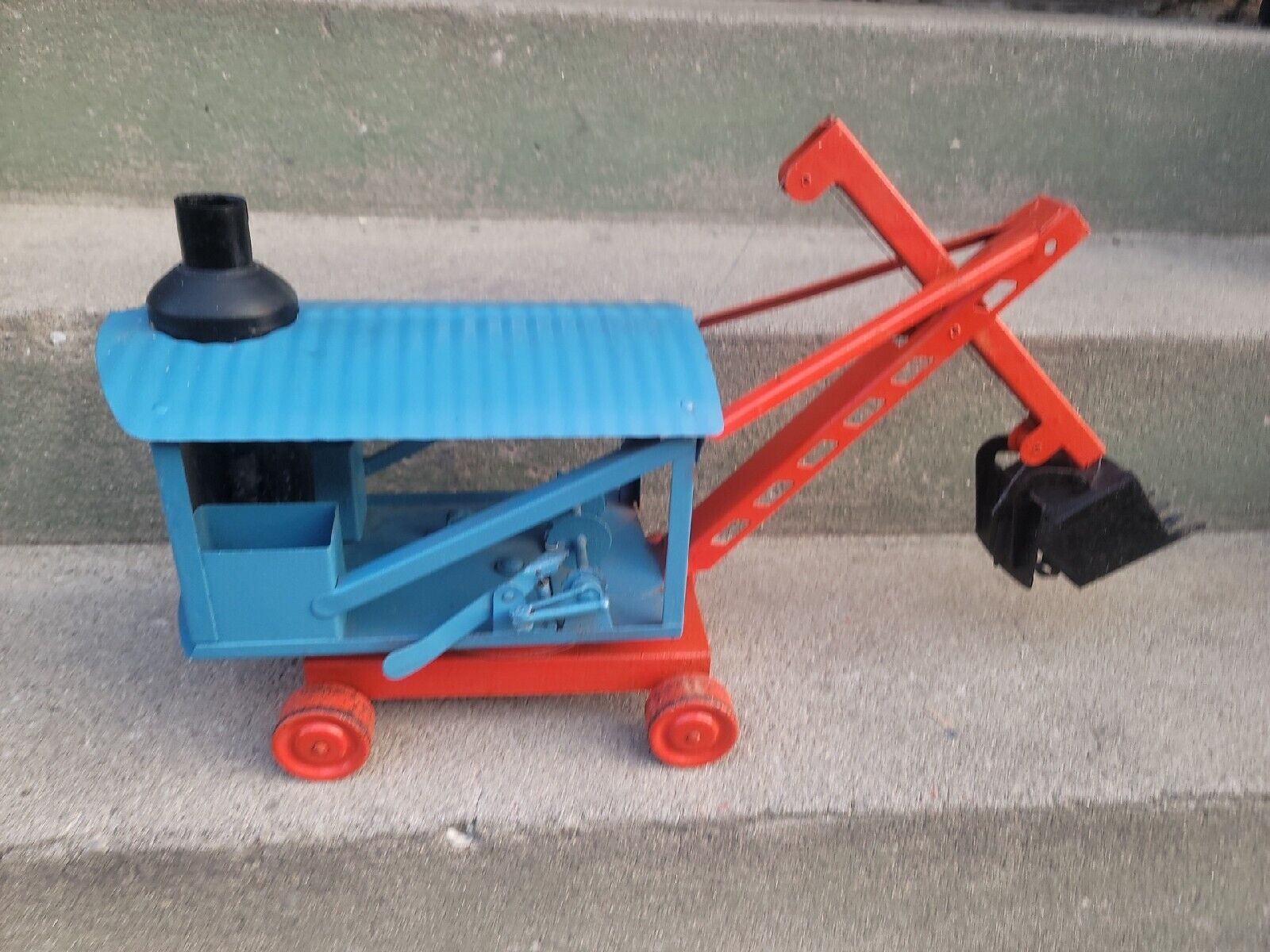 Vintage Buddy L Line Steam Shovel Pressed Steel Construction toy 1920's REPAINT 