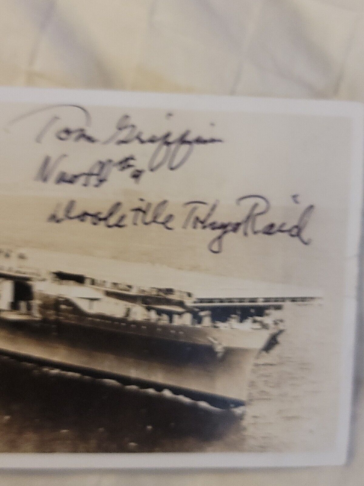 Tom Griffin signed 1942 Doolittle Raiders WWII USS Hornet B&W Postcard 