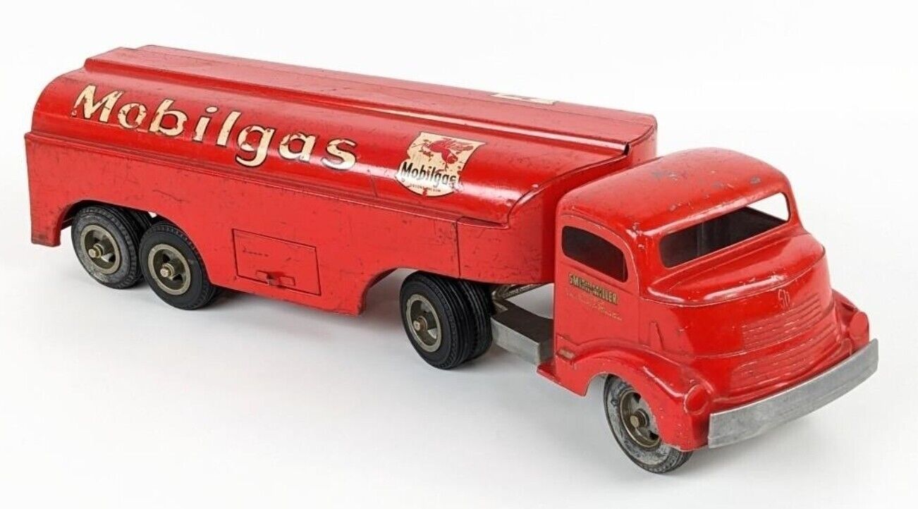 Vintage Original Smith Miller GMC Mobilgas Mobil Oil Tanker Toy Truck Collect