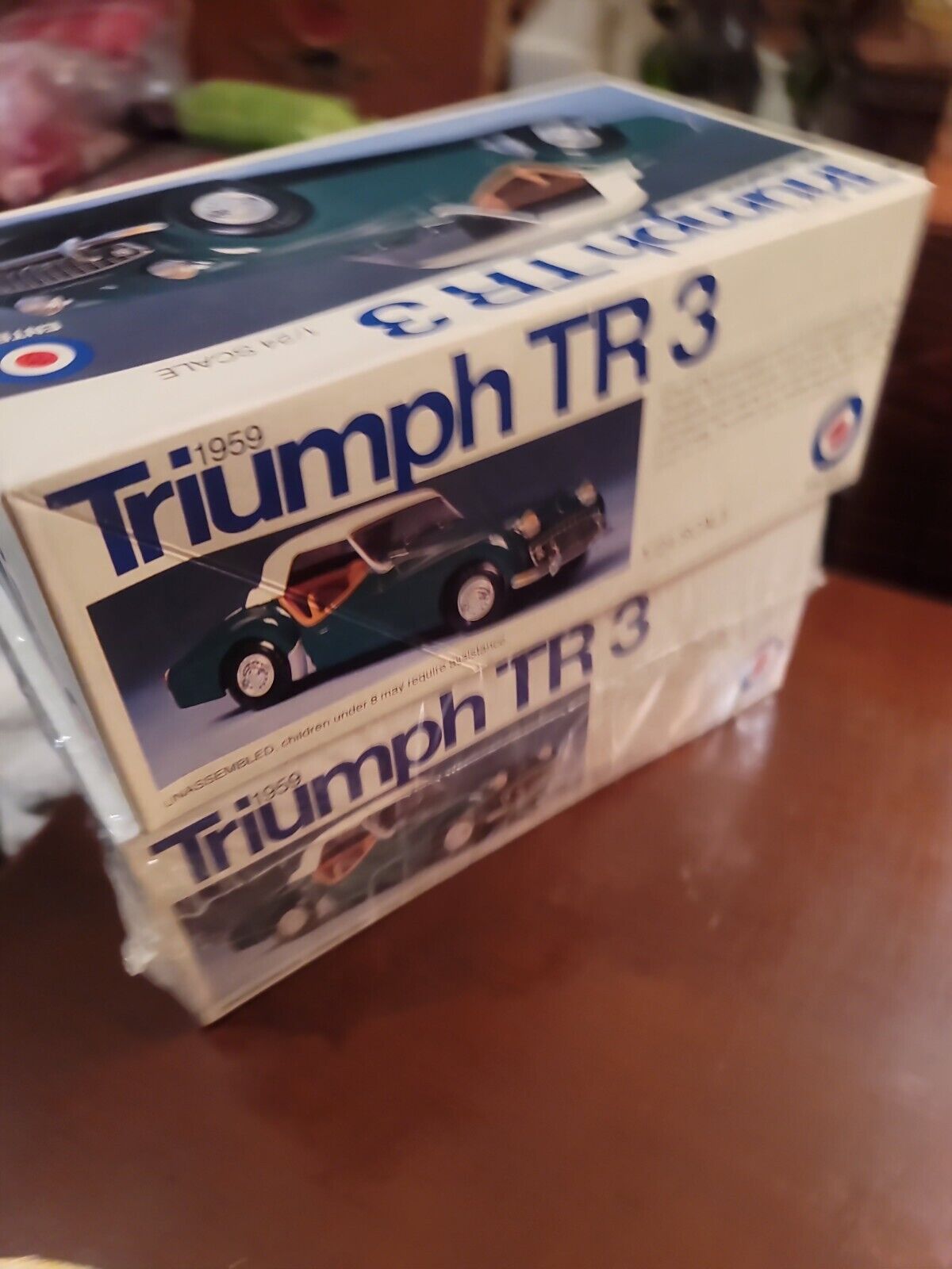 Vintage lot of 2 Entex 1959 Triumph TR3 #9112 Model Kit 1:24 