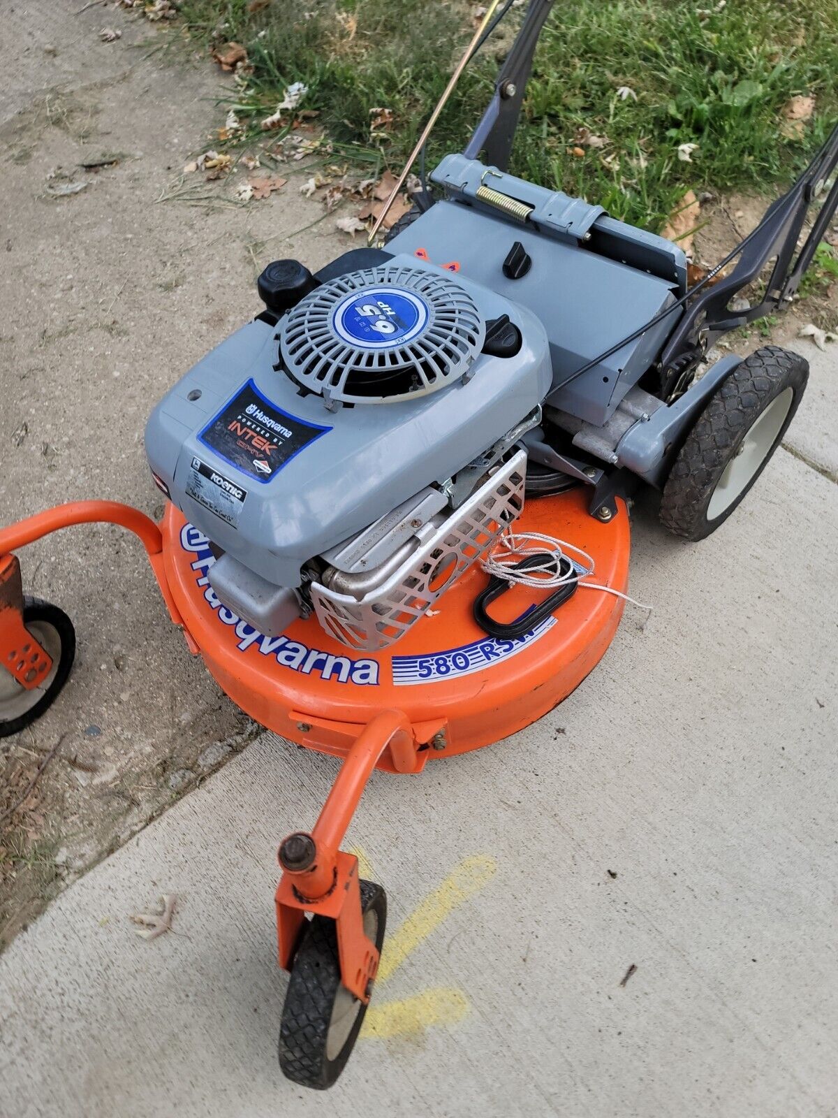 USED HUSQVARNA 580RSW PUSH MOWER Needs Pull String 