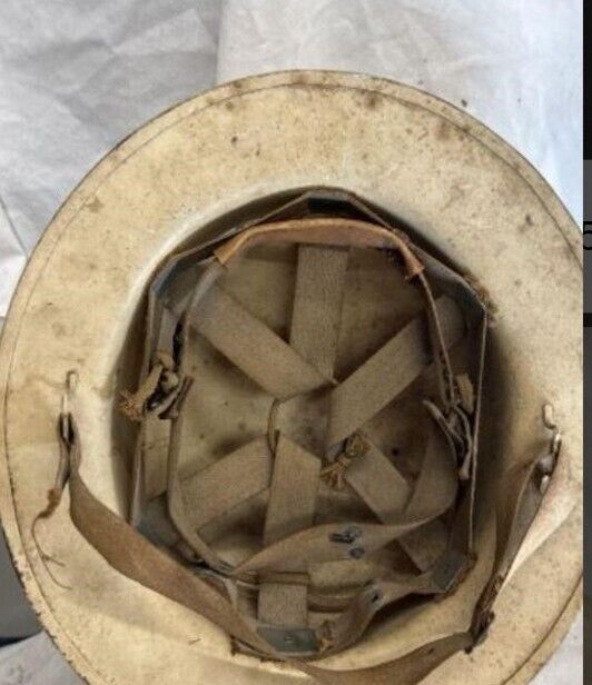 VINTAGE BOSTON Metal FIRE DEPARTMENT SHIELD HELMET FIREMAN FD DEPARTMENT US GOV