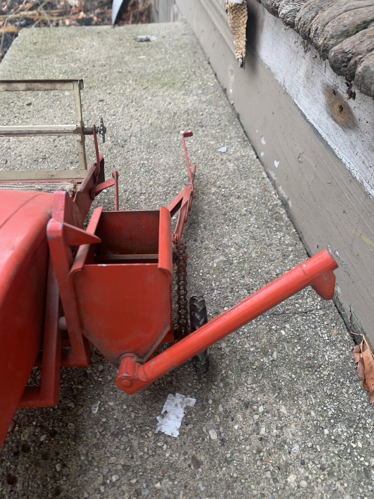 VINTAGE TRU SCALE FARM TOY HAY BALER RAKE COMBINE STYLE TOY Barn Farmer