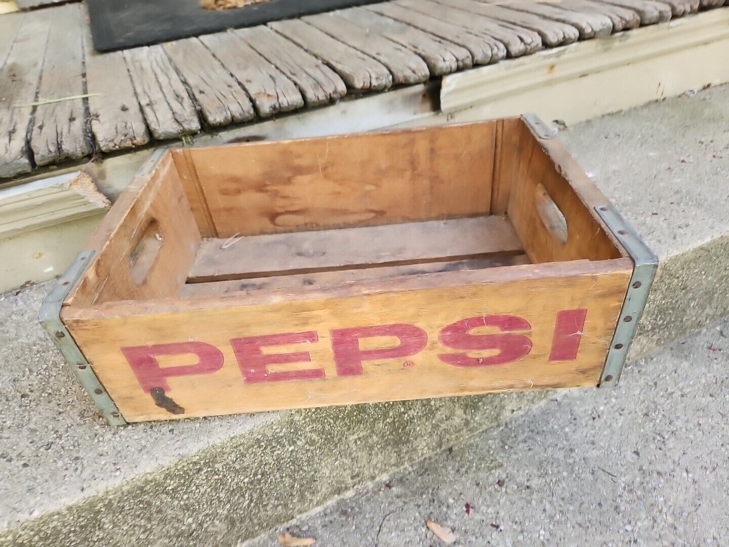 Vintage Pepsi-Cola Crate Box Yellow Wood Blue from Cincinnati Ohio 