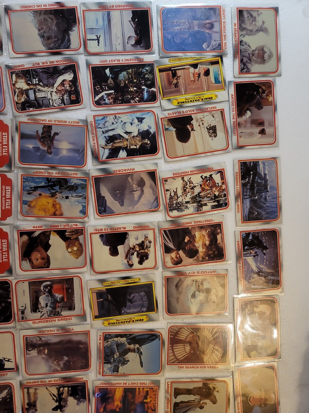 LOT of 61 Empire Strikes Back Topps Trading Cards Star Wars  Near Mint Wow