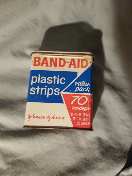 Vintage Band-Aid Sheer Bandages Empty Metal Tin Johnson & Johnson 70 Ct