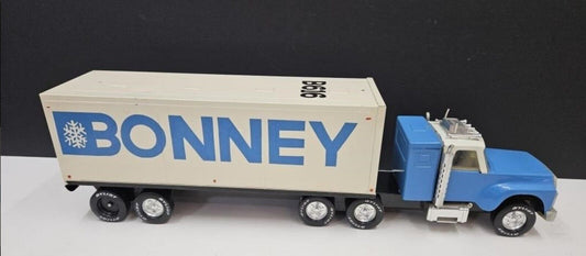 Vintage Nylint Bonnie 18 Wheeler Toy Semi Truck Tractor Trailer 