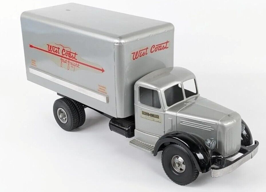 Vintage Restored Smith Miller West Coast Delivery Freight TruckCollectors 