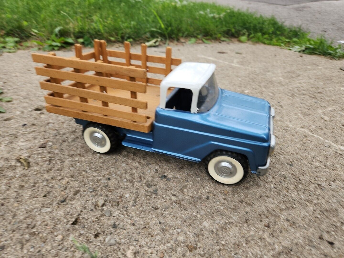 Vintage Structo Tonka  customized Truck W/ Wood Stake bed Nice Collectible Toy