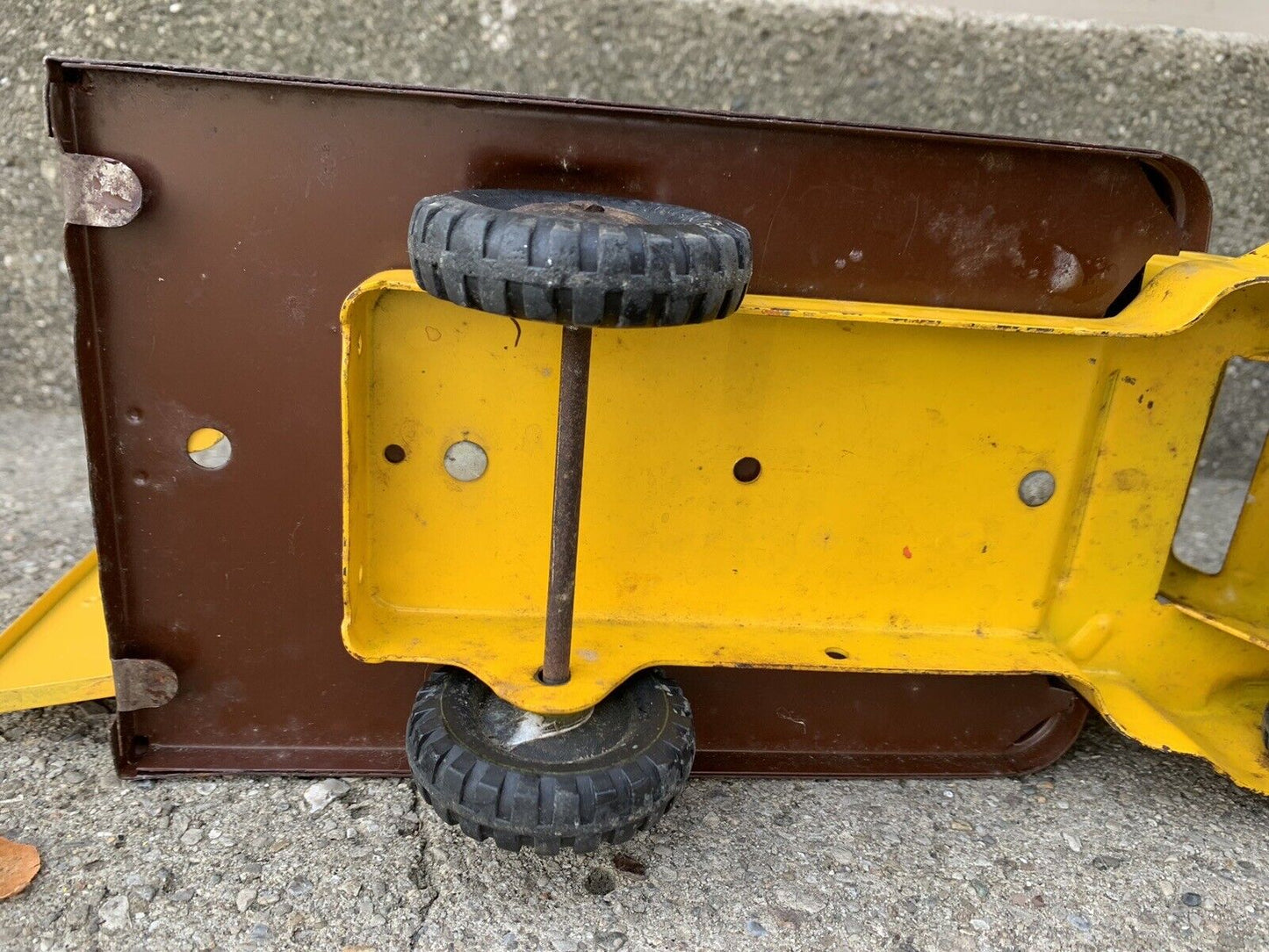 Vintage 50's Structo Parcel Service Truck Steel Yellow Brown Kids Toy