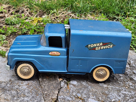 Vintage 1960 Tonka service truck & ladder Man Cave Toy Decor 