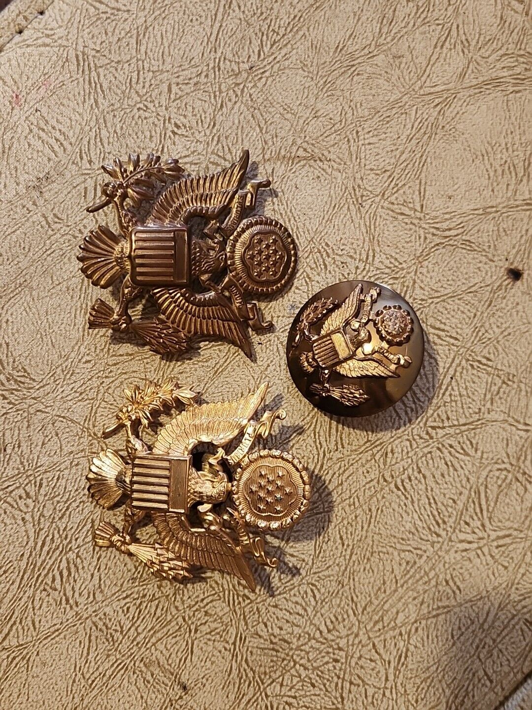 Lot Of 3 WWII Brass Eagle US Army Pin Military Hat Lapel Screw Back Vintage