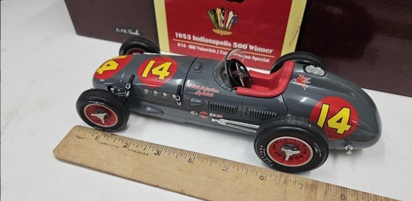 1/18 Carousel 1 1953  Kurtis Kraft Fuel Injection Vukovich Indy 500 Win  # 4553