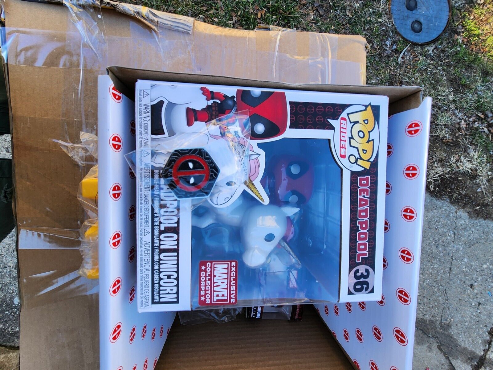 Funko Marvel Collector Corps Subscription Box Deadpool July 2018 CIB