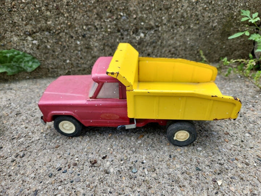 Vintage Tonka 1966 Jeep Dump Truck Red & Yellow 10"