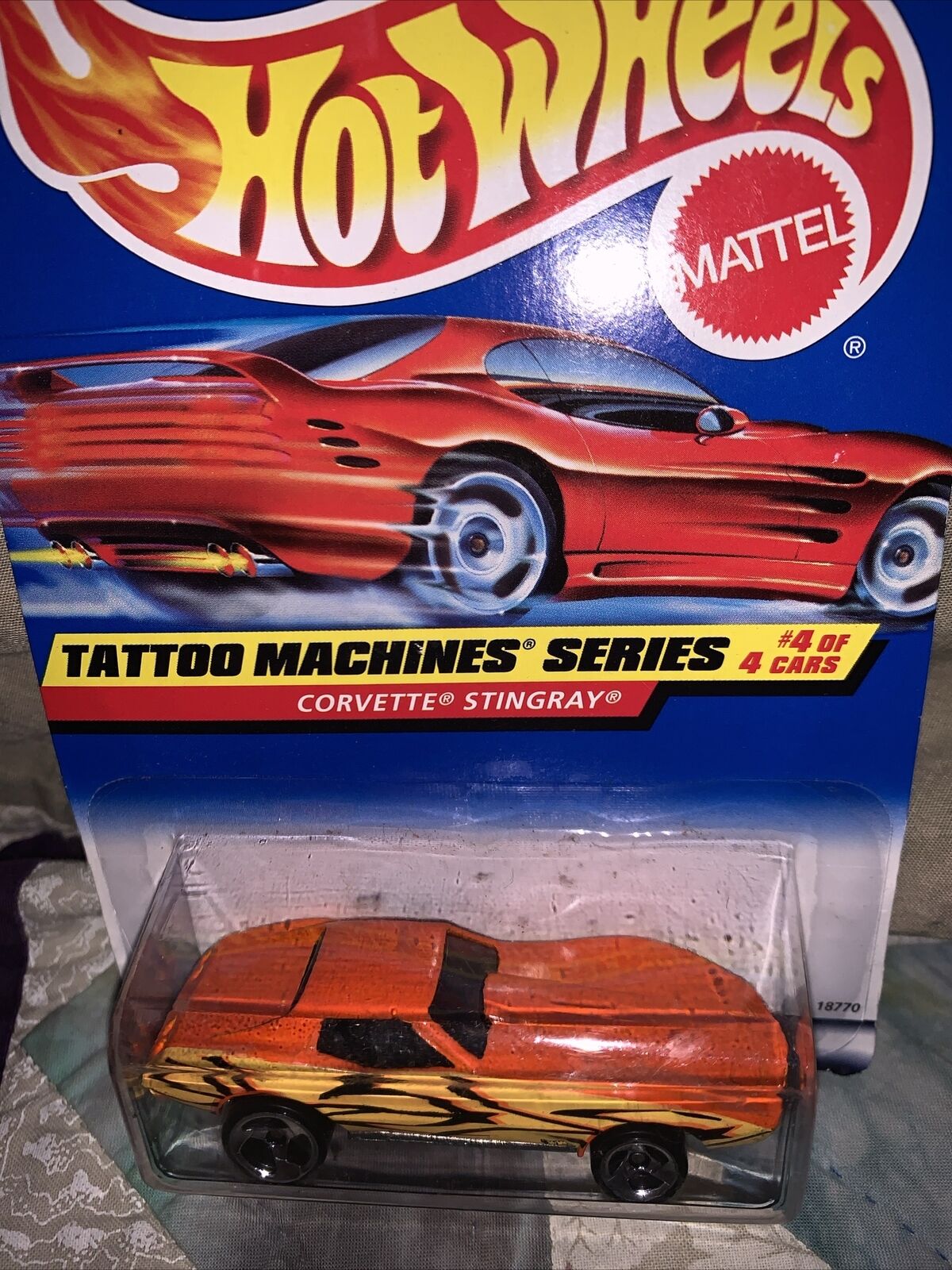 Hot Wheels 1975 Corvette StingRay mint in card issued 1997