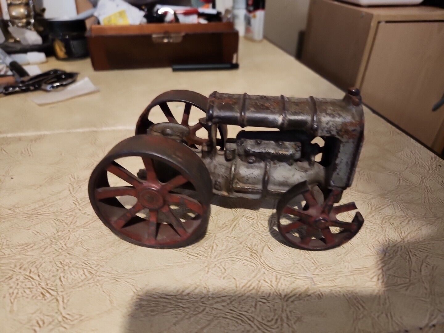 Vintage Cast Iron Fordson Tractor Farm Model No Driver Arcade Broke Wheel 