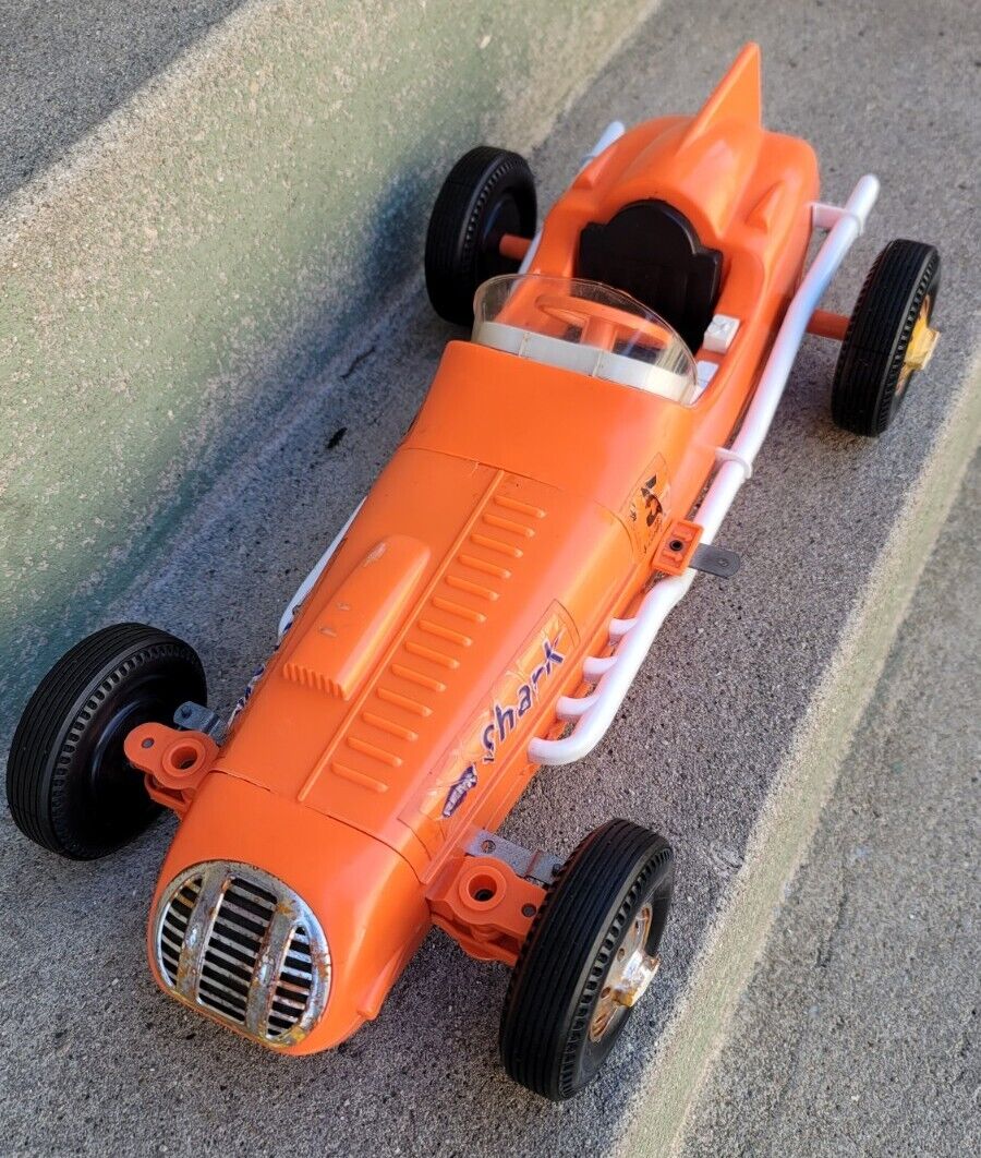 Vintage Remco Shark Fin 1960s Battery Driven Racing Teather Car McCoy Style 