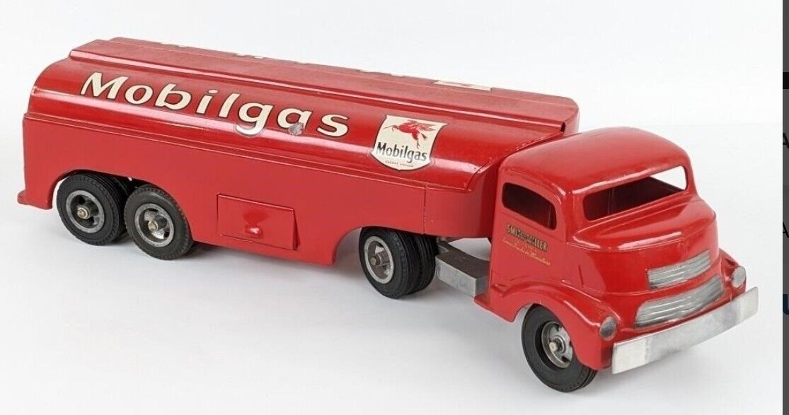 Vintage Restored Smith Miller GMC Mobilgas Mobil Oil Tanker Toy Truck Collect