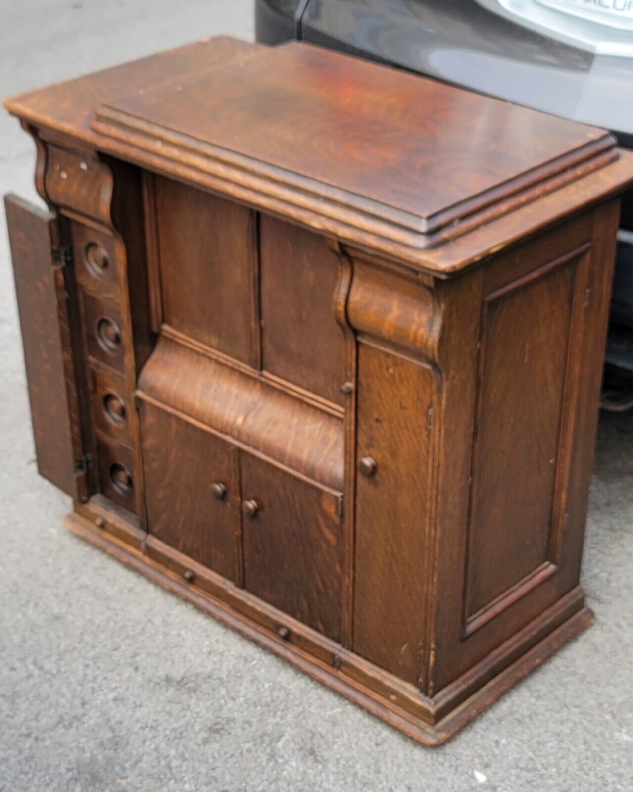 Rare Tiffany Gingerbread Singer 115 Sewing Machine In A Treadle Parlor Cabinet