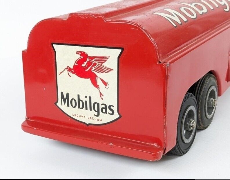 Vintage Restored Smith Miller GMC Mobilgas Mobil Oil Tanker Toy Truck Collect