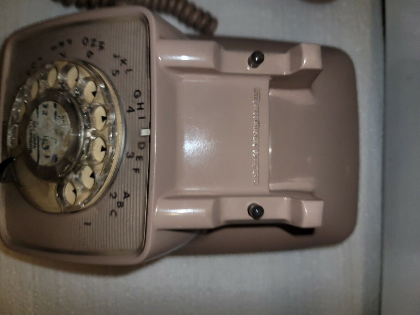 Vintage GTE Automatic Electric Model 80 Rotary Telephone Beige Tan Phone 1975