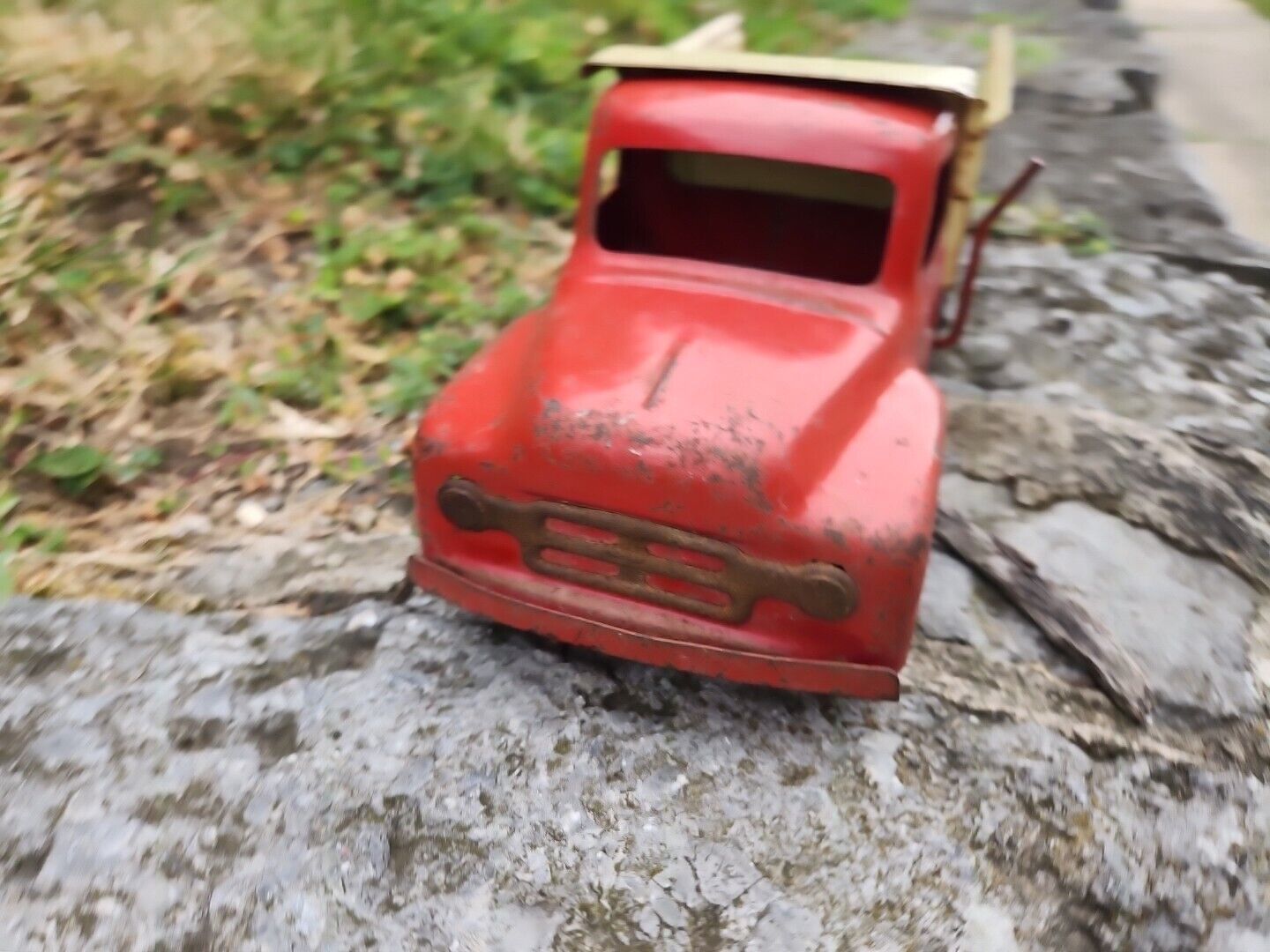 Vintage 1950s/1960s Buddy L  Dump Truck Pressed Steel 