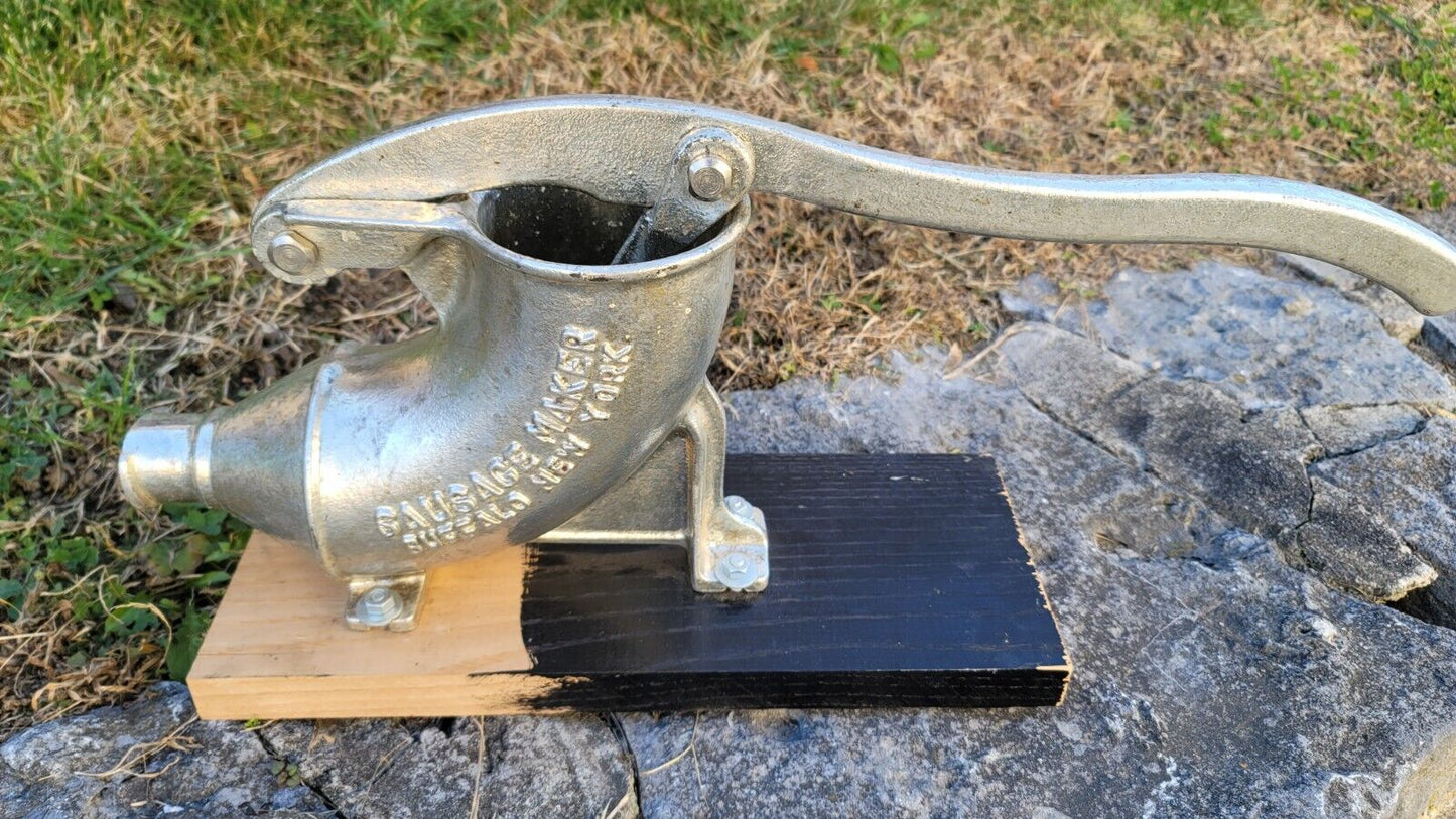 Vtg. Heavy Cast Sausage Stuffer No5 SMI Buffalo NY Made in England Mounted Wood