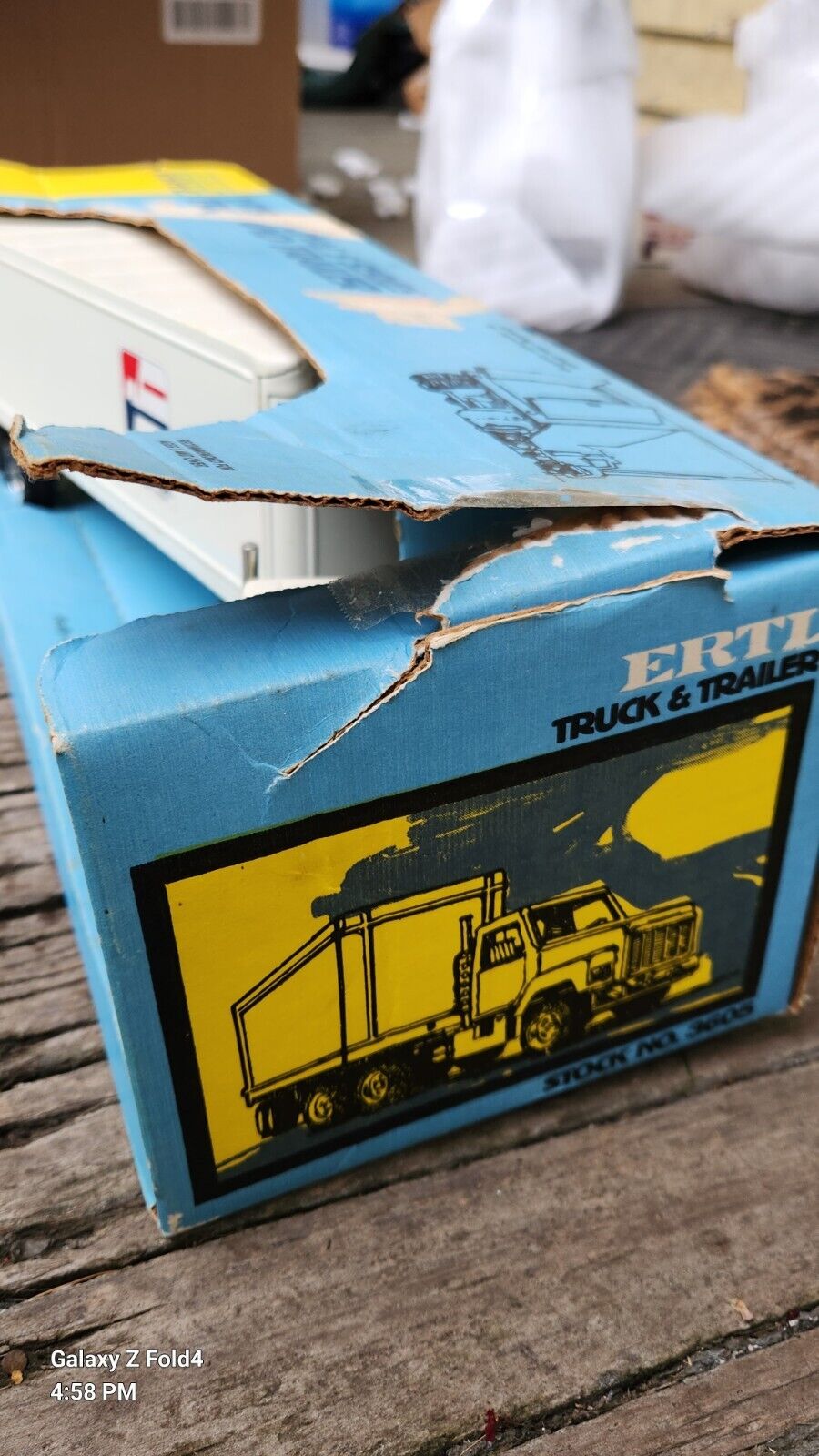 Vintage1977 ERTL Spector Freight Semi Cab & Trailer