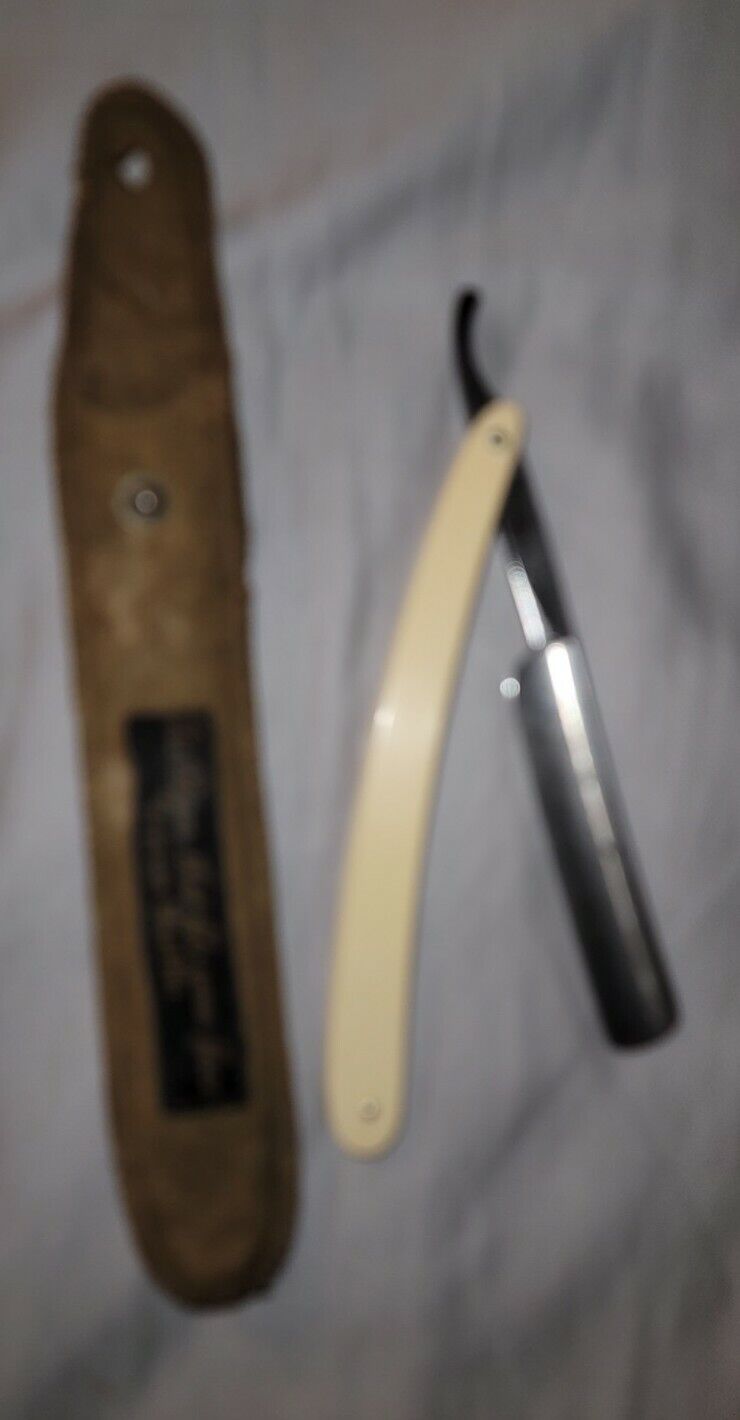 Vintage Robeson Sure Edge Straight Razor & Sheath Nice Seperator