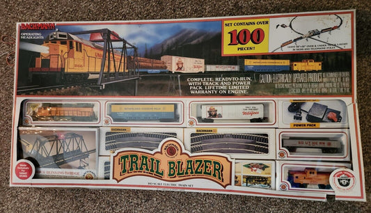 Bachmann Trail Blazer 100 Piece HO Train Set Complete! Over/Under blinking Toy