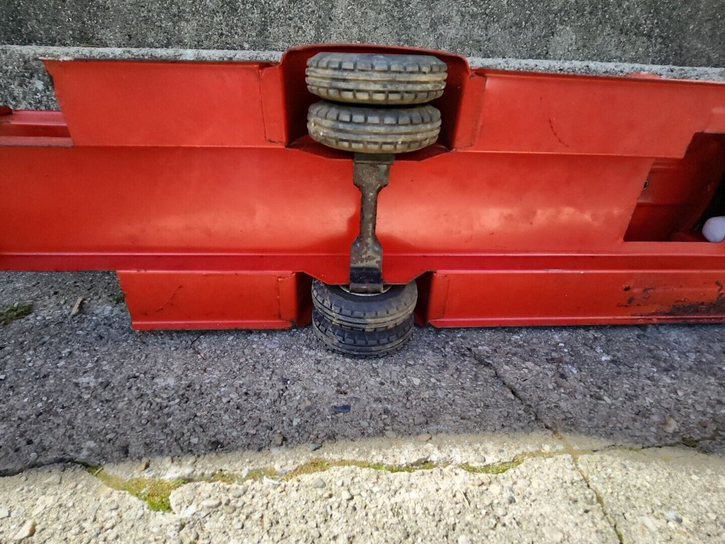 Vintage Doepke Rossmoyne Model Toys Ladder Fire Truck Pressed Steel 1950s