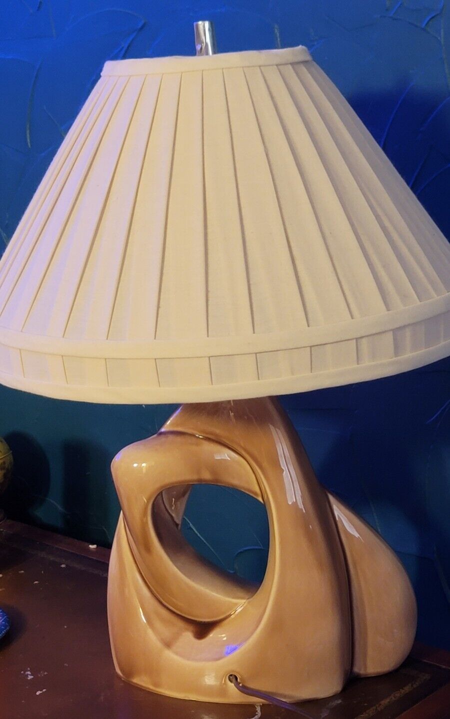 Mid-Century Modern MCM Artsy  Pink Ceramic Table Lamp 23" Tall W/ Shade