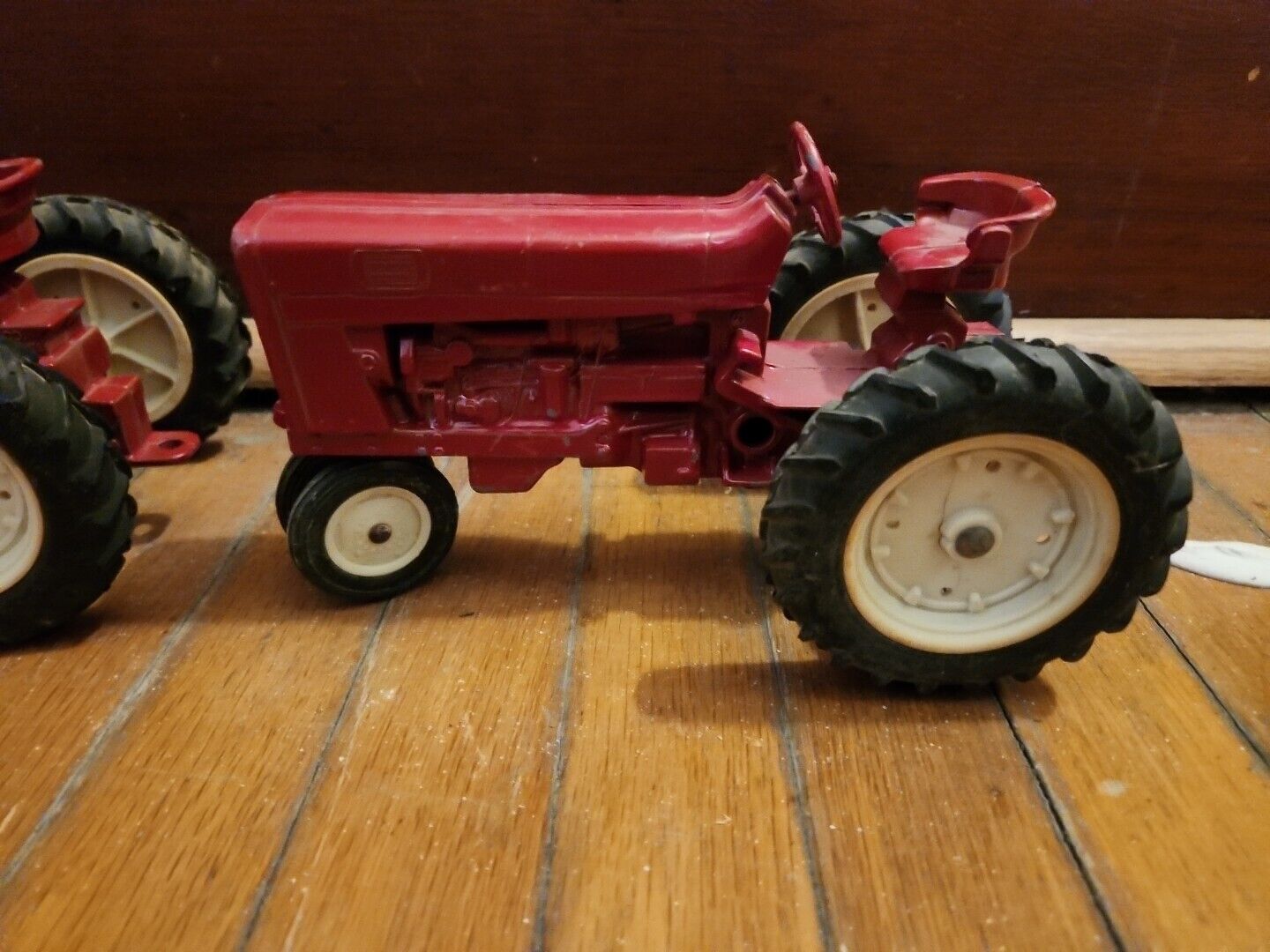 Two Vintage Metal Farm Tractor Toy Die Cast Ertl Co International Harvester Red