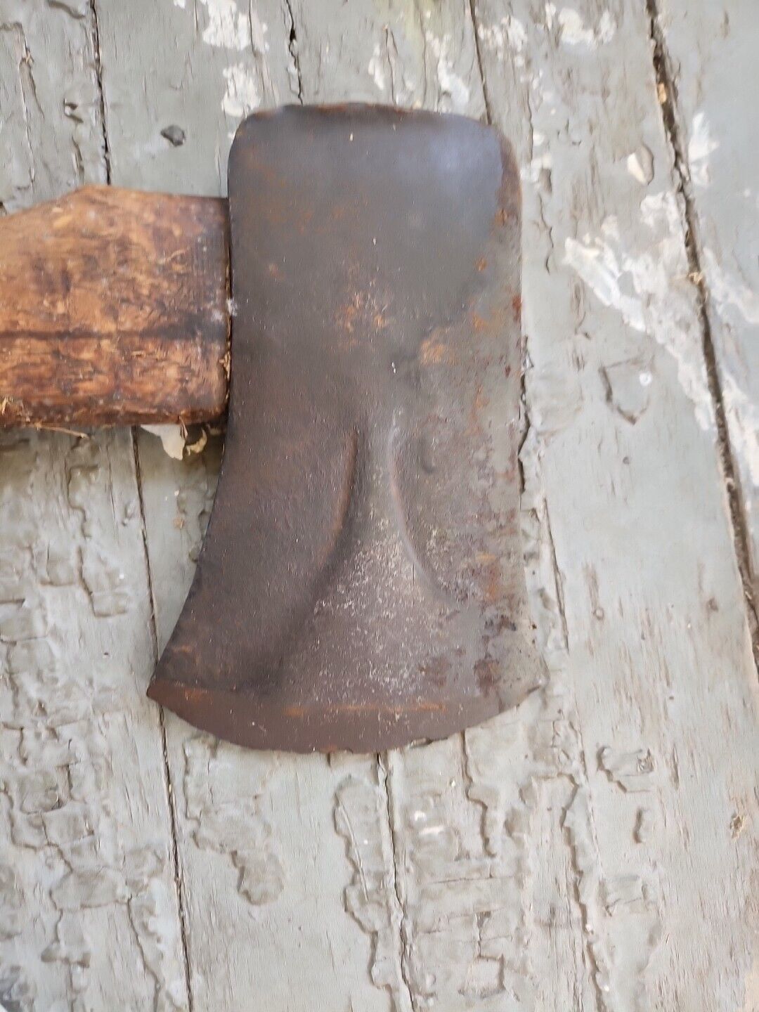 WARDS MASTER QUALITY 3 Lb 5 Oz Single Bit Axe Head with Phantom Bevel