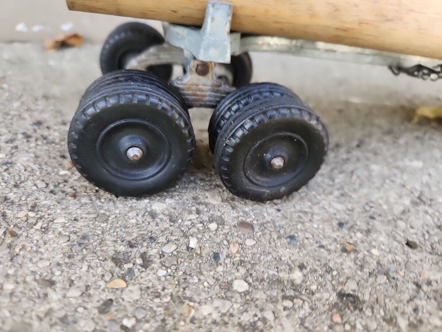 Vintage Restored Hubley Kiddie Toy 492 Made In USA Semi Logging Truck & Trailer 