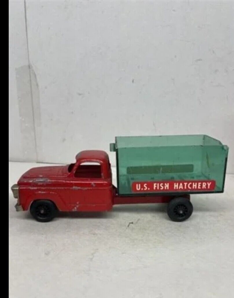 VTG 1950’s Hubley US Fish Hatchery Truck Diecast Die Cast Toy Vehicle