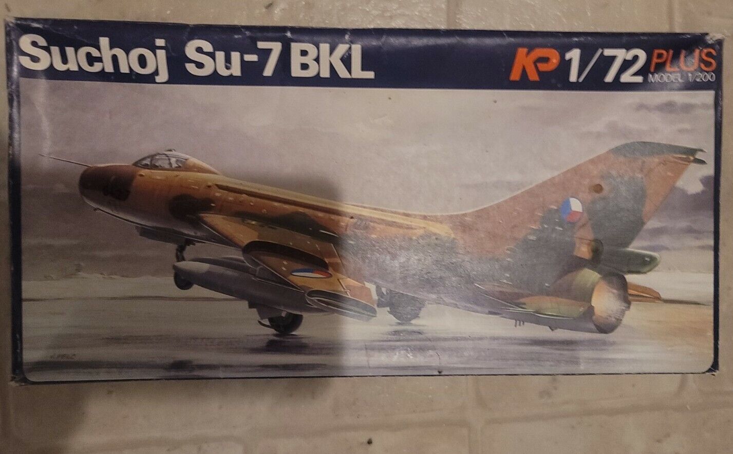 Kovozavody Prostejov KP Suchoj Su-7 BKL 1/72 Scale Plastic Model Kit 