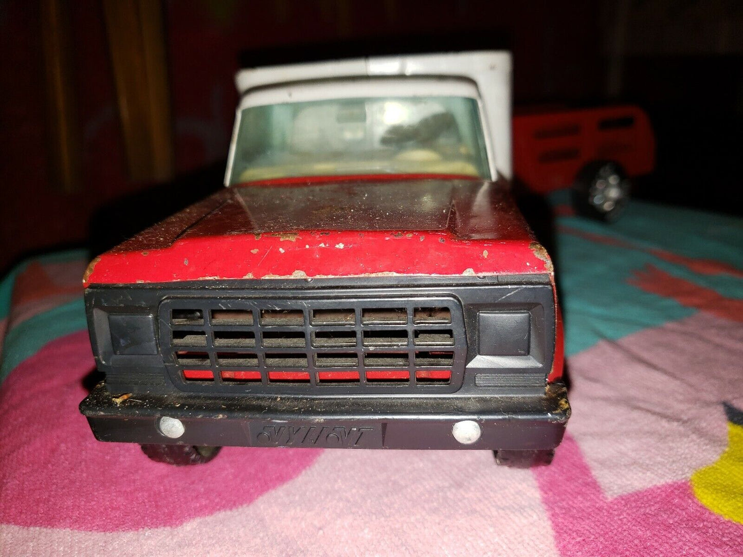 NYLINT FARMS RED FLAT BED PICK UP TRUCK W/ FENCE & TRAILER PRESSED STEEL RARE 